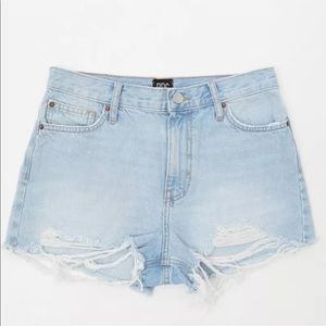 Urban Outfitters BDG Girlfriend High Rise size 28 light blue denim jean shorts